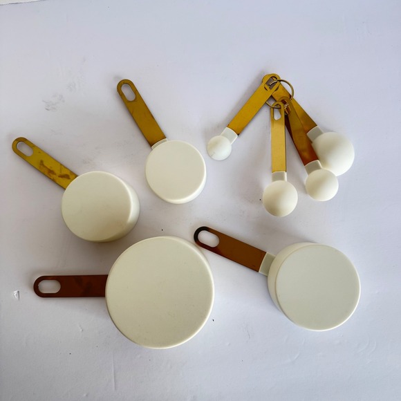 Gold Tone White Measuring Cups Spoons Set Kitchen Baking Cooking Tools - Picture 2 of 2
